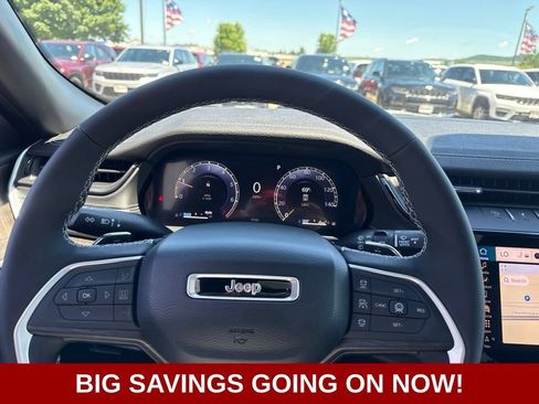 New 2026 Jeep Grand Cherokee L 4WD image 23