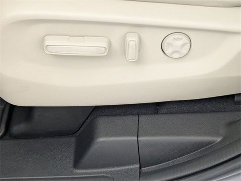 Used 2025 Honda Odyssey Touring image 15