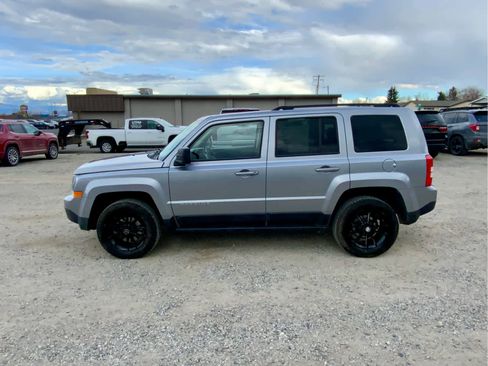 Used 2016 Jeep Patriot Sport w/ Power Value Group image 2