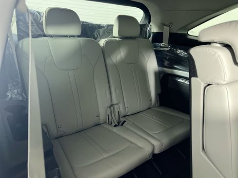 New 2026 Kia Sorento S image 28