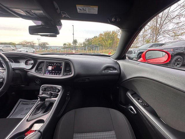 Used 2022 Dodge Challenger GT w/ Driver Convenience Group RWD image 31