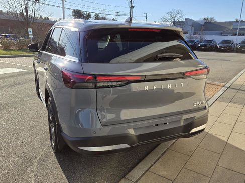 New 2026 INFINITI QX60 Luxe w/ Cargo Package AWD/4WD image 12