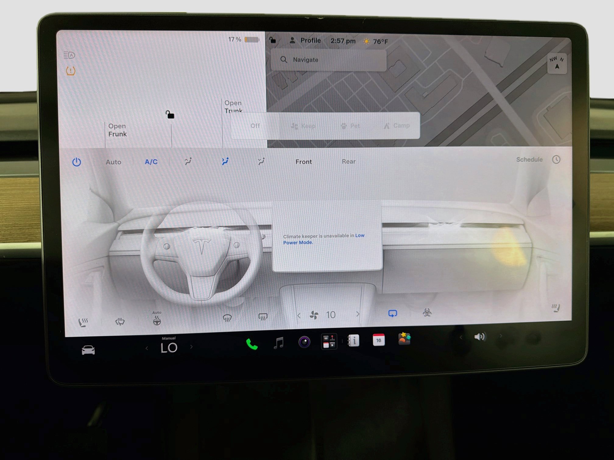 Used 2024 Tesla Model Y Long Range AWD/4WD image 23