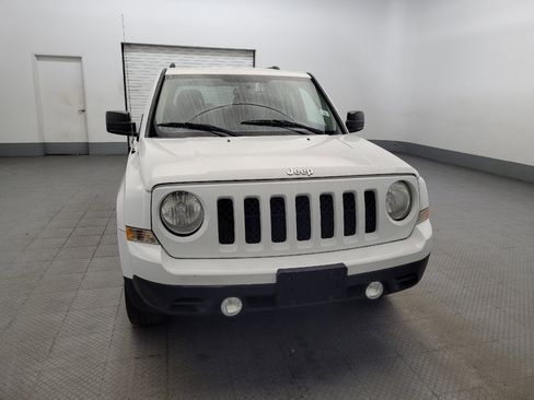 Used 2014 Jeep Patriot Sport image 14