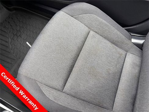 Used 2025 Toyota Camry LE image 27