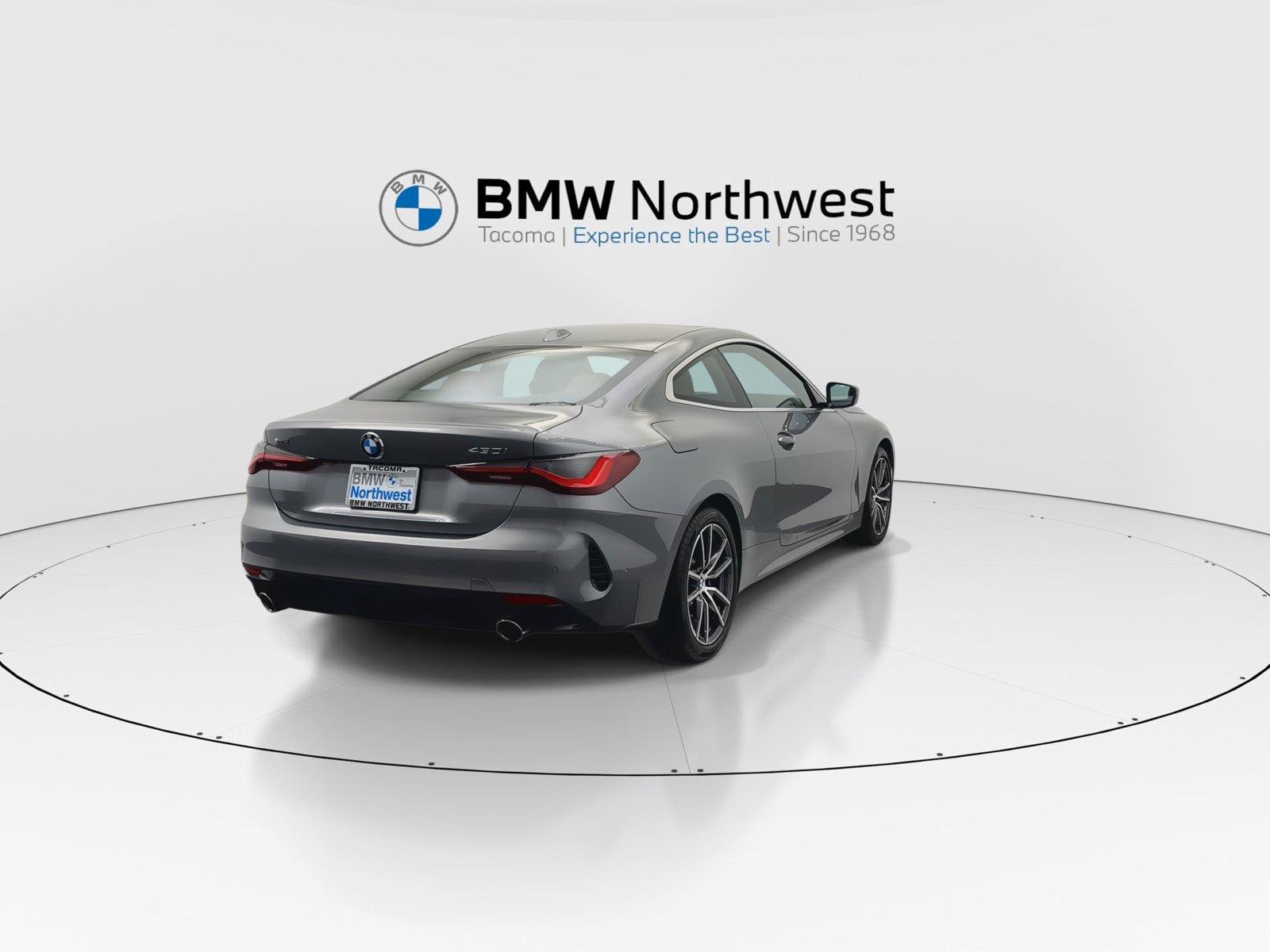 Used 2024 BMW 430i xDrive Coupe AWD/4WD image 3