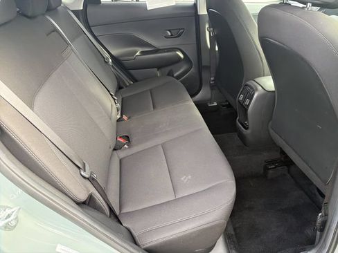 Certified 2025 Hyundai Kona SEL FWD image 22