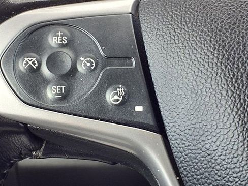 Used 2019 Chevrolet Colorado LT w/ LT Convenience Package image 16