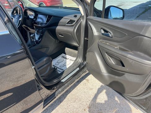 Used 2018 Buick Encore Preferred FWD image 24