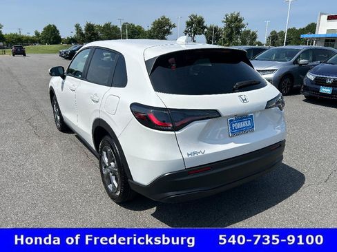 Certified 2026 Honda HR-V LX image 28