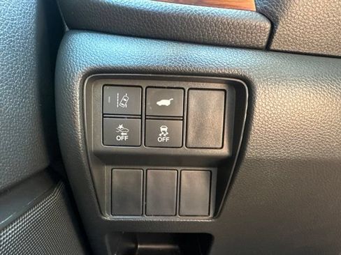 Used 2017 Honda CR-V Touring image 26