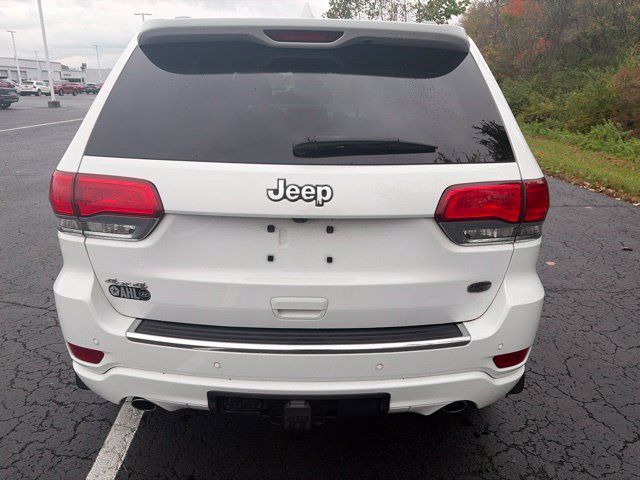 Used 2018 Jeep Grand Cherokee Overland AWD/4WD image 12