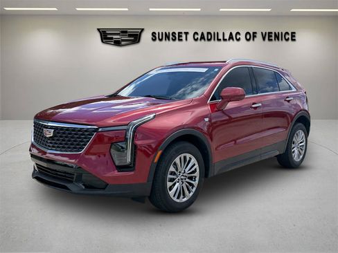 Certified 2024 Cadillac XT4 Premium Luxury w/ Active Safety Package FWD image 7