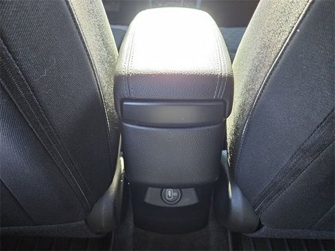 Used 2023 Kia Rio S image 10