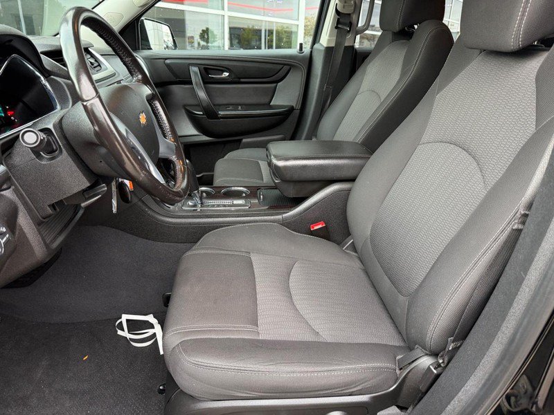 Used 2017 Chevrolet Traverse LT AWD/4WD image 17