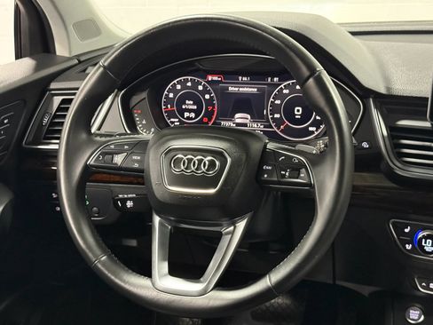 Used 2018 Audi Q5 2.0T Premium Plus w/ Premium Plus Package AWD/4WD image 25