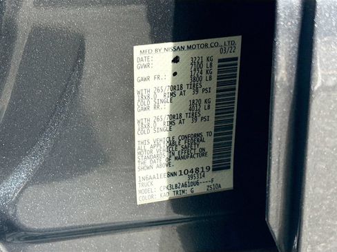 Used 2022 Nissan Titan SV RWD image 31