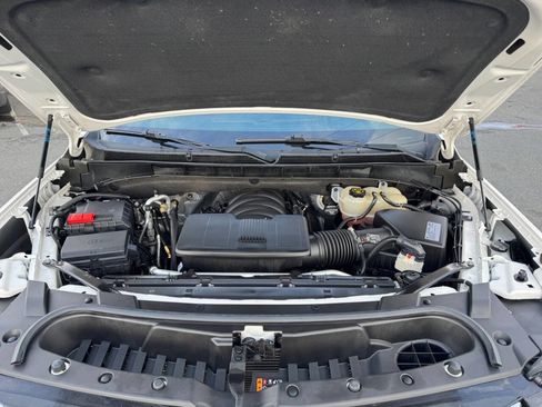 Used 2021 GMC Yukon Denali w/ Denali Premium Package image 13