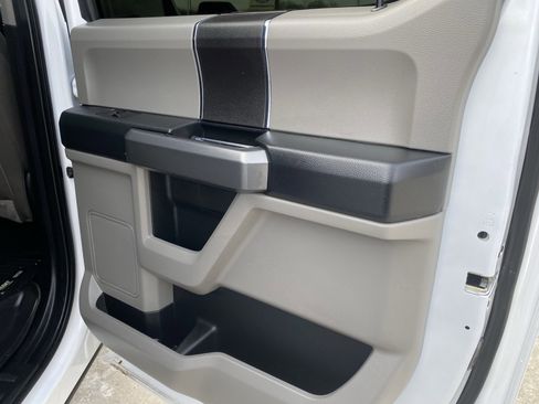 Used 2019 Ford F150 XLT image 9