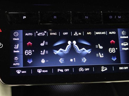 Used 2023 Maserati Grecale Modena image 34