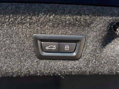 Used 2026 BMW M4 xDrive Competition w/ Executive Package image 9