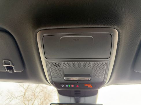 New 2026 GMC Acadia AT4 w/ Luxury Package image 24