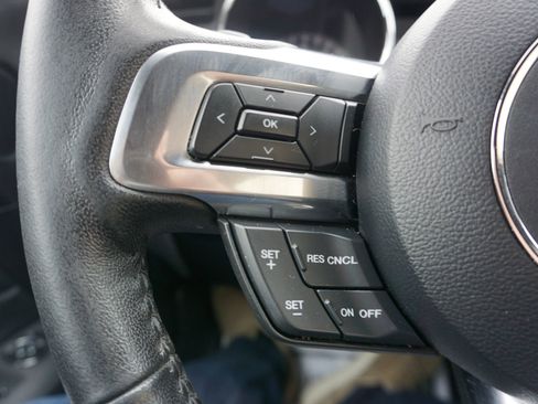Used 2016 Ford Mustang GT Premium RWD image 28