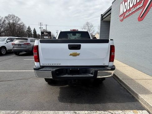 Used 2013 Chevrolet Silverado 2500 LT w/ Snow Plow Prep Package image 9