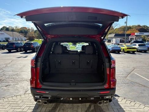 New 2026 GMC Acadia AT4 w/ Super Cruise Package image 11