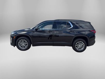 Used 2023 Chevrolet Traverse LT