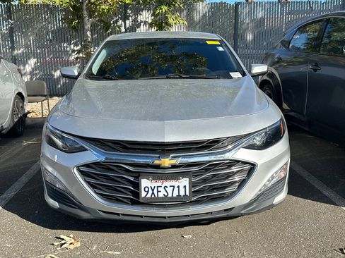 Used 2022 Chevrolet Malibu LT FWD image 3