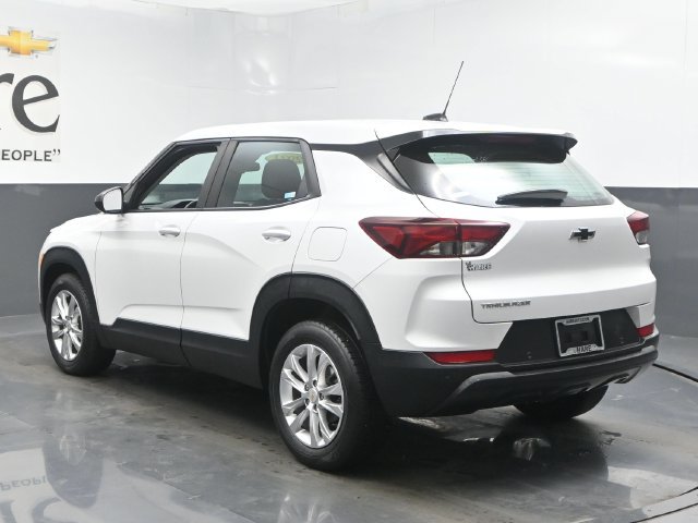 Used 2021 Chevrolet TrailBlazer LS FWD image 41