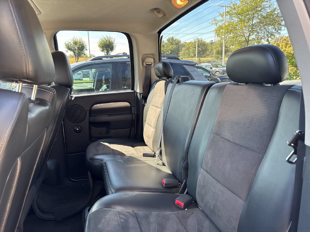 Used 2005 Dodge Ram 1500 Truck 2WD Quad Cab image 14