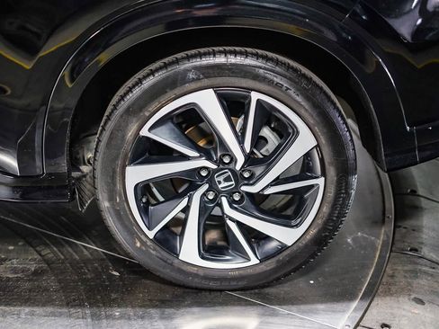 Used 2020 Honda HR-V Sport image 11