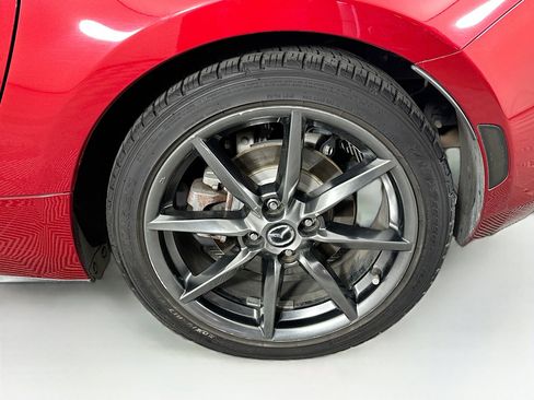 Used 2017 MAZDA MX-5 Miata RF Grand Touring RWD image 11