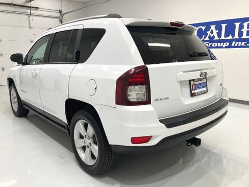 Used 2016 Jeep Compass Latitude AWD/4WD image 12
