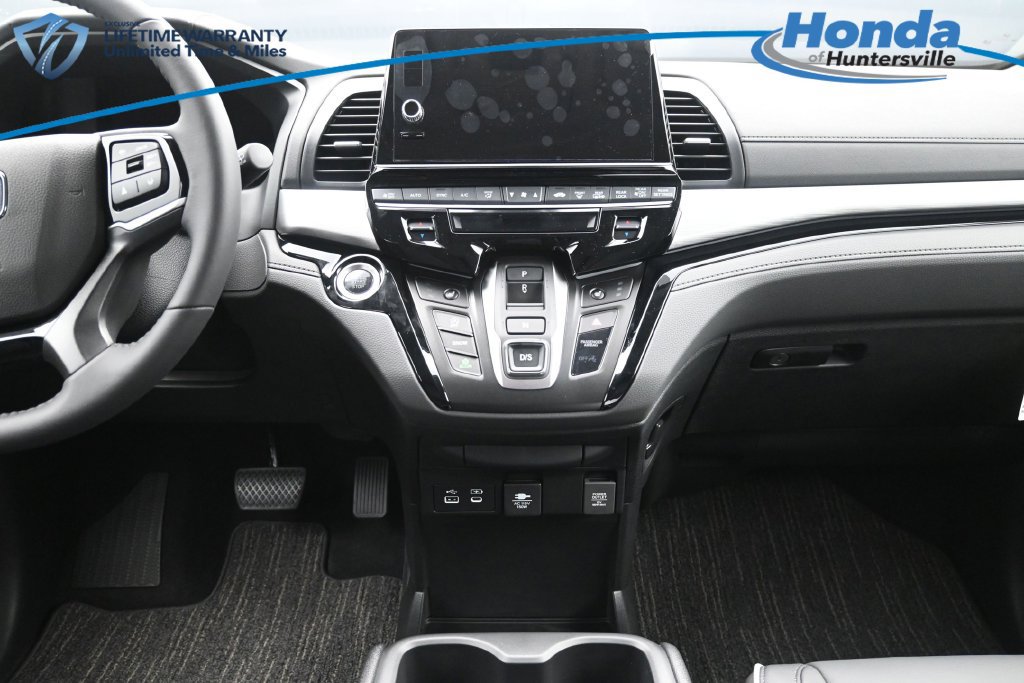 New 2027 Honda Odyssey Touring image 31