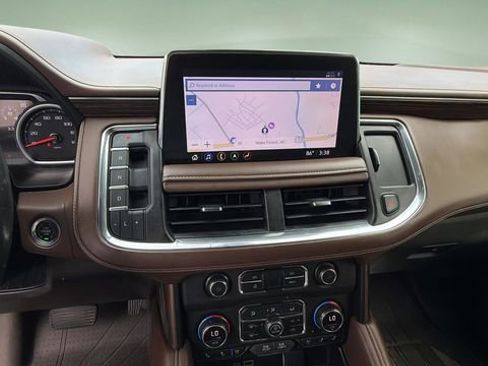 Used 2021 Chevrolet Tahoe High Country w/ Premium Package AWD/4WD image 24