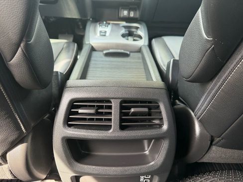 Used 2022 Honda Ridgeline RTL-E image 11