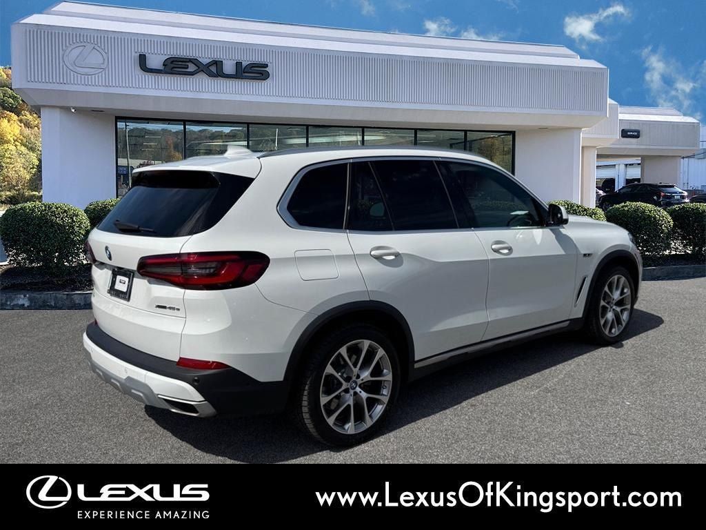 Used 2022 BMW X5 xDrive45e AWD/4WD image 5