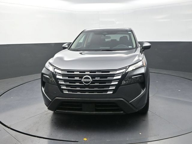 Used 2024 Nissan Rogue SV FWD image 2
