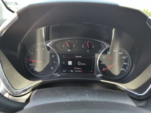 Used 2024 Chevrolet Equinox Premier FWD image 44