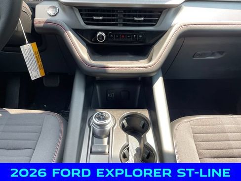 New 2026 Ford Explorer ST-Line w/ ST-Line Street Pack AWD/4WD image 11