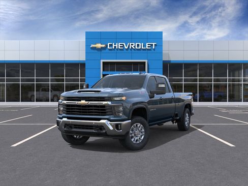 New 2026 Chevrolet Silverado 3500 LT AWD/4WD image 8