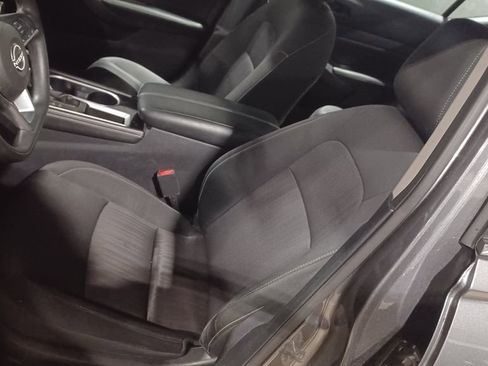 Used 2023 Nissan Altima 2.5 SV image 6