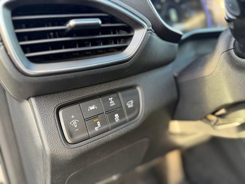 Used 2020 Hyundai Santa Fe SEL image 21