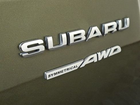 Used 2018 Subaru Outback 3.6R Touring AWD/4WD image 31