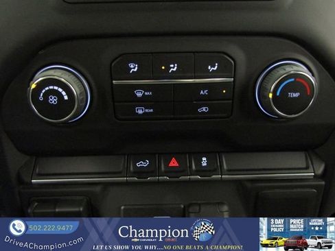 Used 2022 Chevrolet Silverado 2500 Custom w/ Custom Value Package AWD/4WD image 30