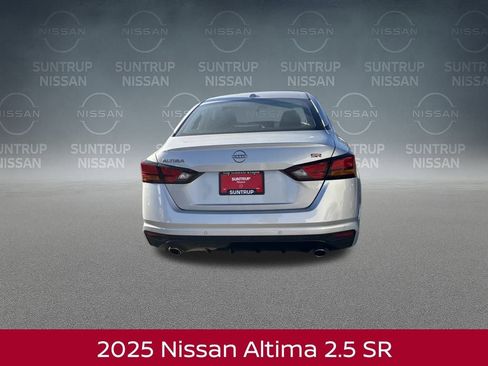 New 2025 Nissan Altima 2.5 SR w/ SR Premium Package image 5