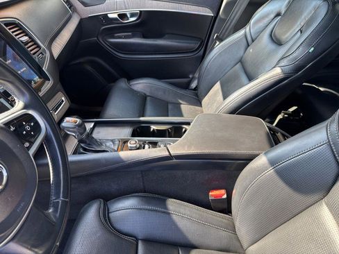 Used 2021 Volvo XC90 T6 Inscription w/ Climate Package image 13